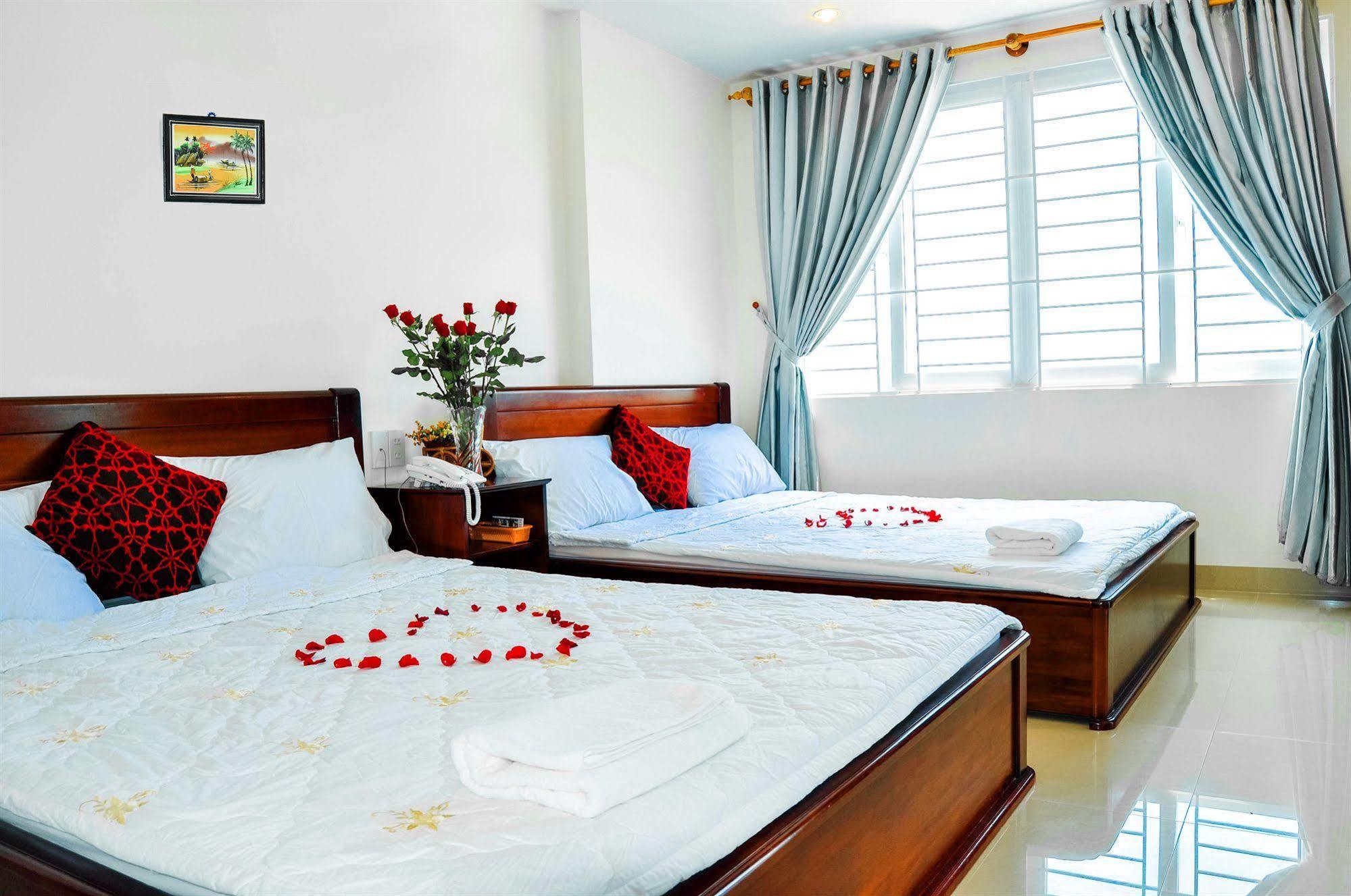 Thien Thanh Hotel - E Dragon Nha Trang Eksteriør billede