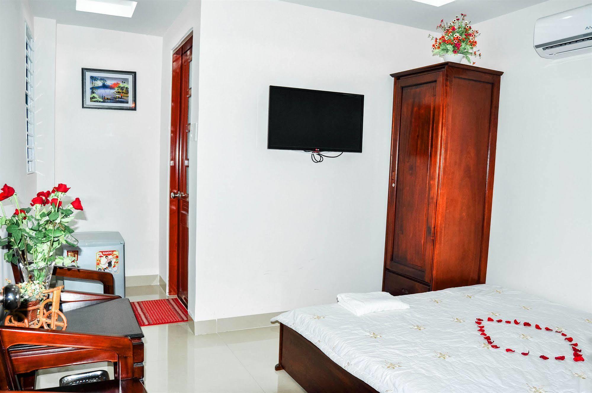 Thien Thanh Hotel - E Dragon Nha Trang Eksteriør billede
